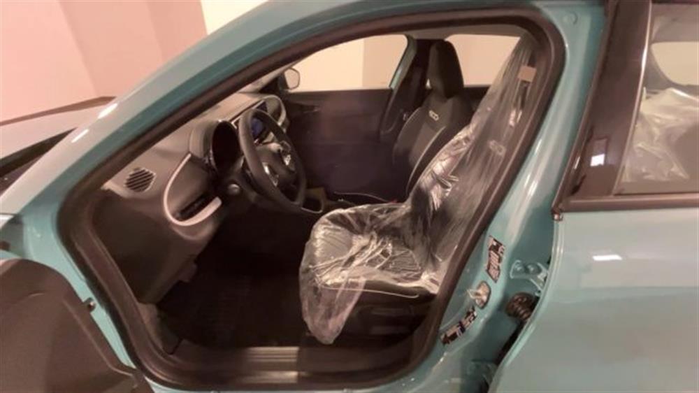 600 600 Hybrid 100 CV DCT MH