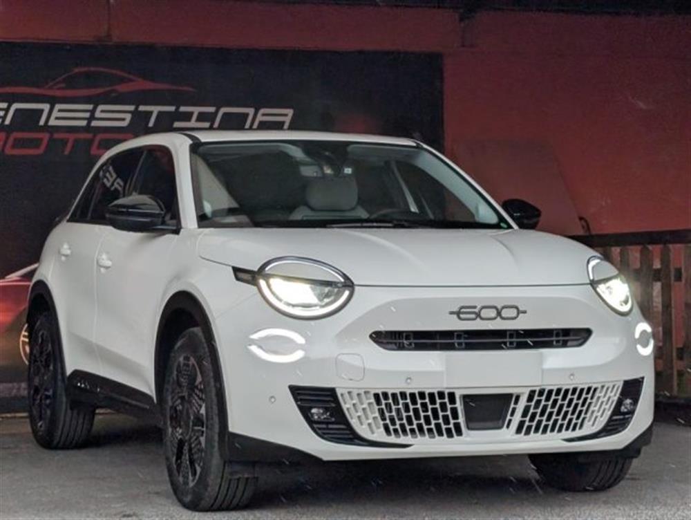 600 600 Hybrid 110 CV DCT MH