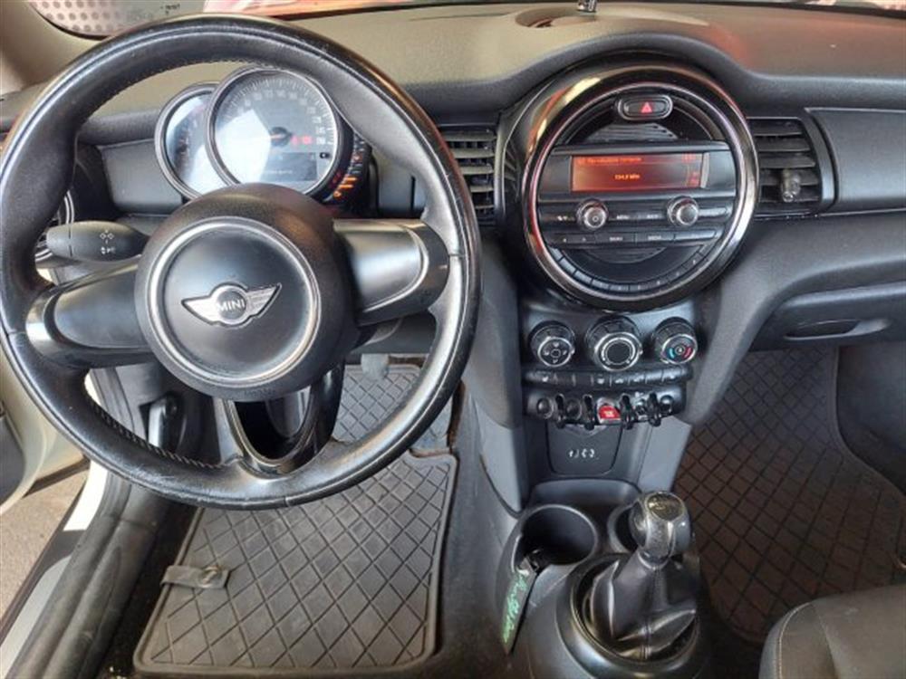 One One 1.2 One 75 CV