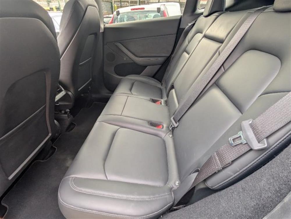 Model Y Model Y Performance AWD