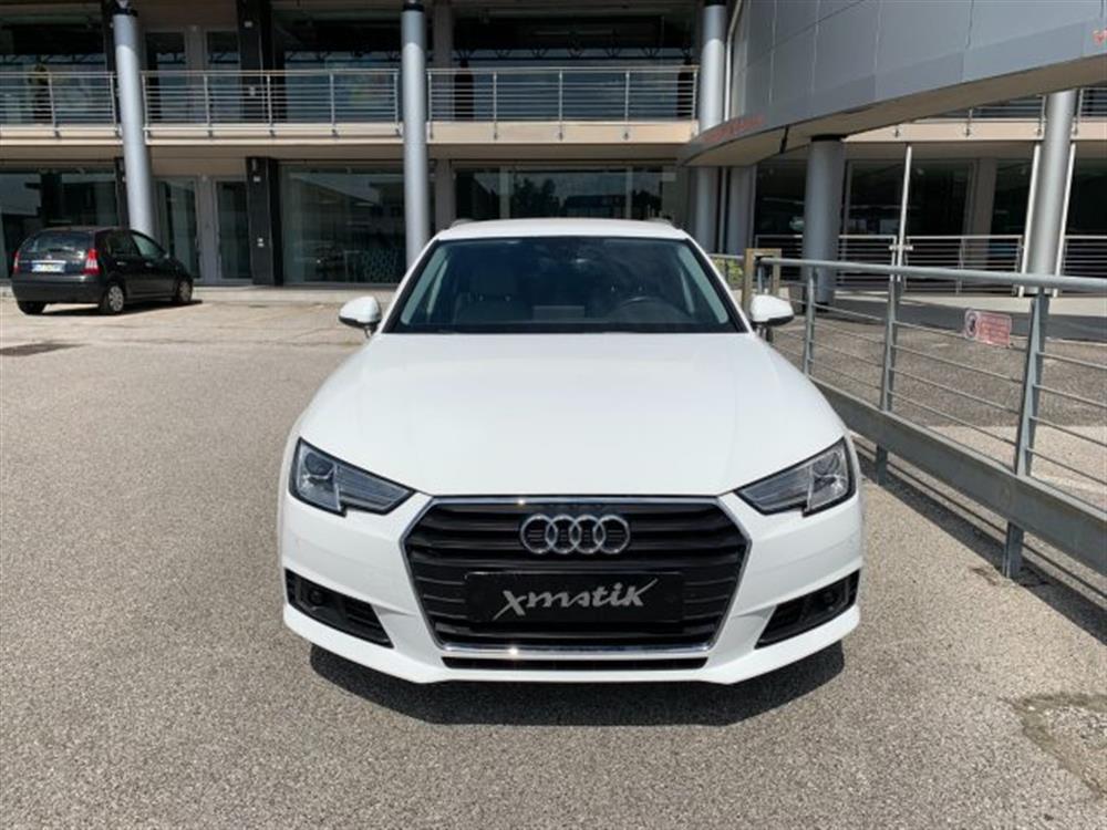 A4 A4 Avant 2.0 TDI 122 CV