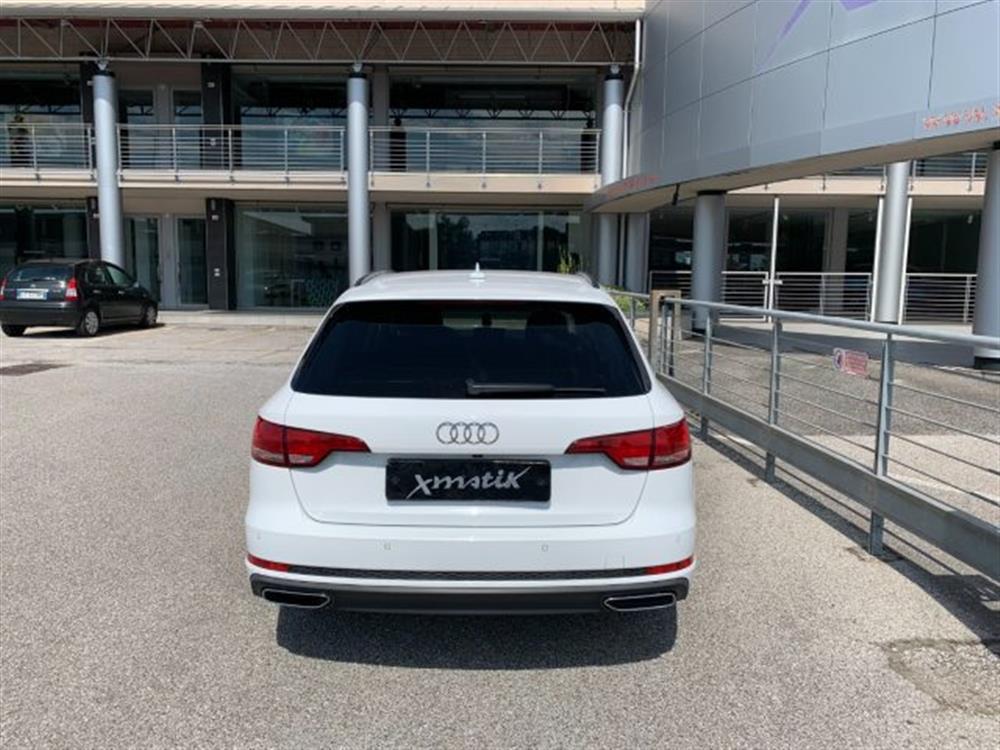 A4 A4 Avant 2.0 TDI 122 CV