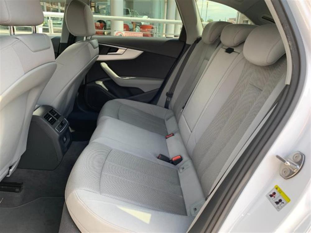 A4 A4 Avant 2.0 TDI 122 CV