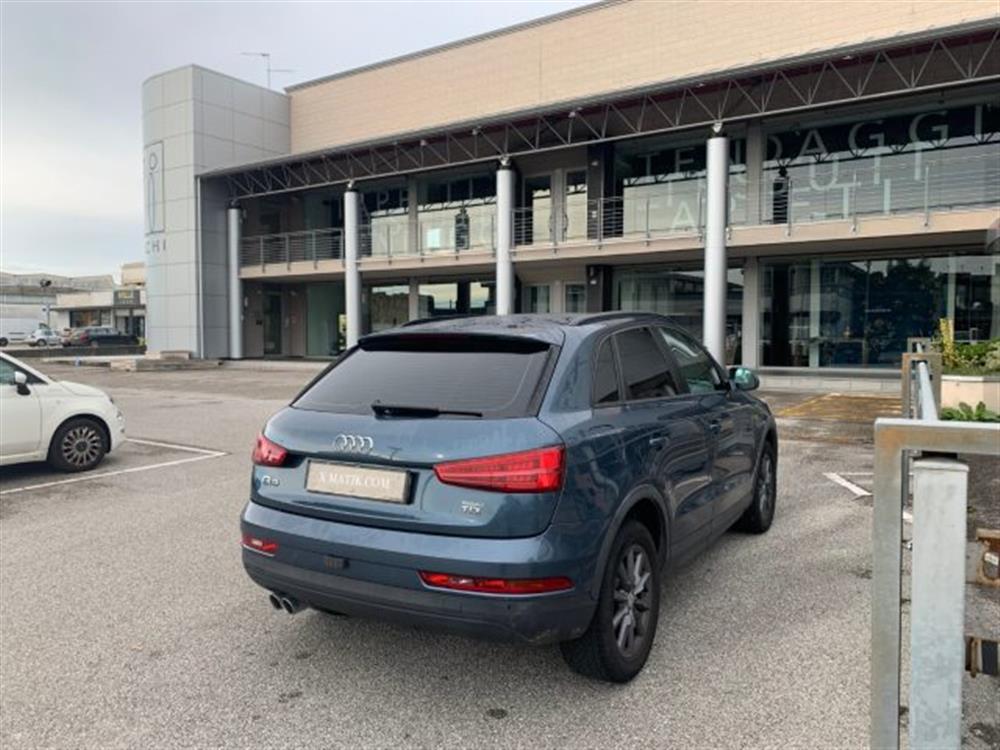 Q3 Q3 2.0 TDI 150 CV