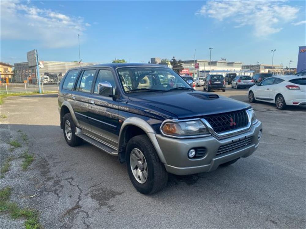 Pajero Sport Pajero Sport 2.5 TDI GLS 4x4