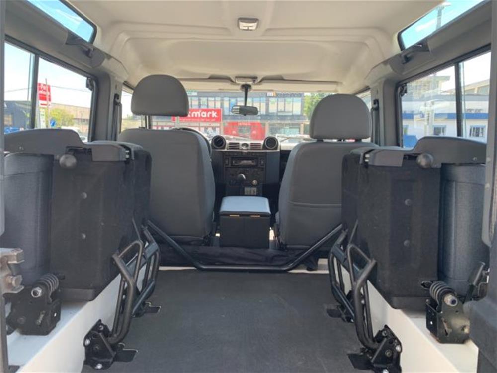 Defender Defender 90 2.4 TD4 Station W