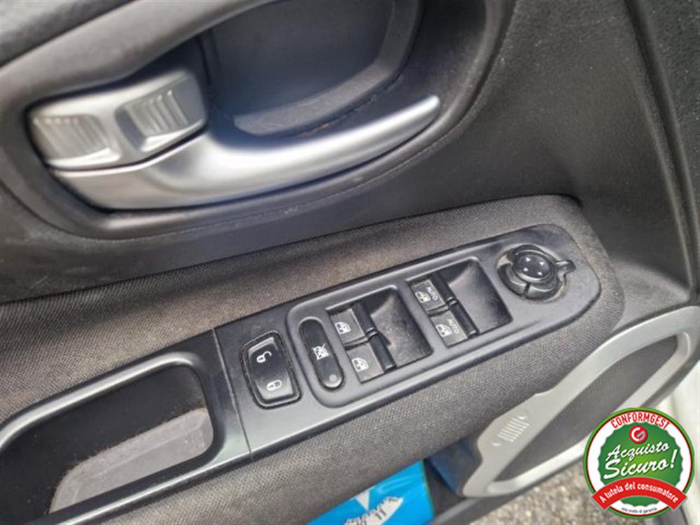 Renegade Renegade 1.6 E-TorQ EVO Sport