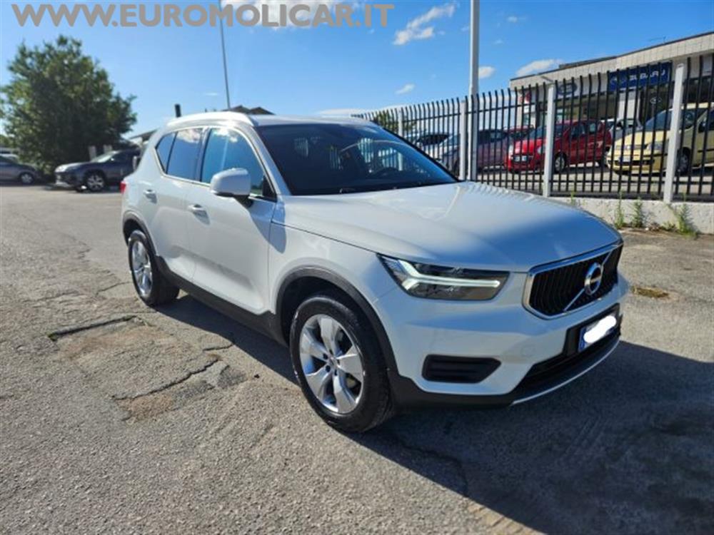 XC40 XC40 2.0 D3 Momentum 150c