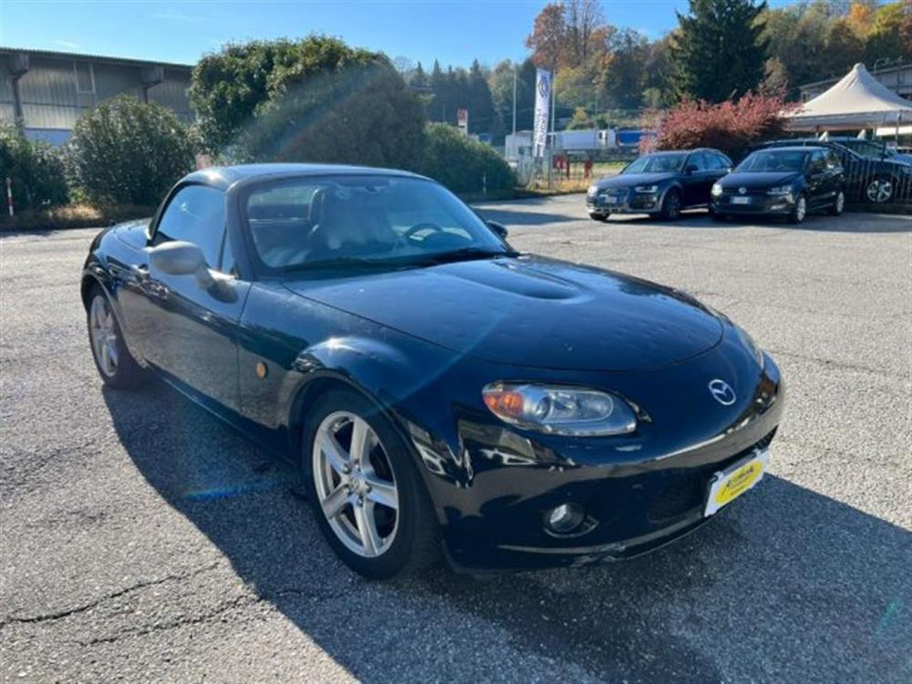 MX-5 MX-5 Roadster 1.8L Fire