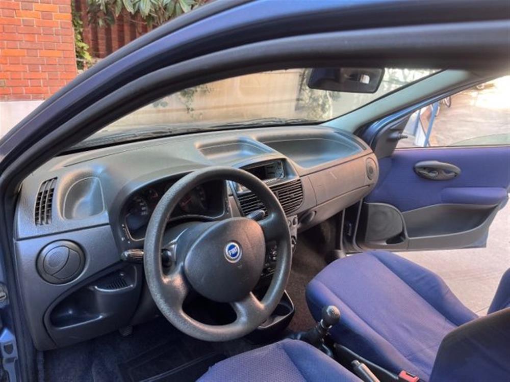 Punto Punto 1.2i 5 porte servost