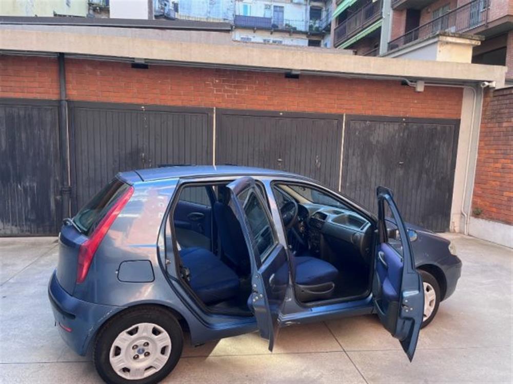 Punto Punto 1.2i 5 porte servost