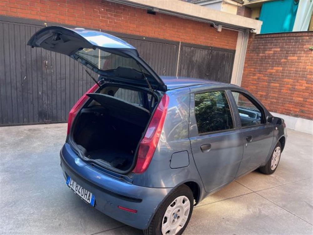 Punto Punto 1.2i 5 porte servost