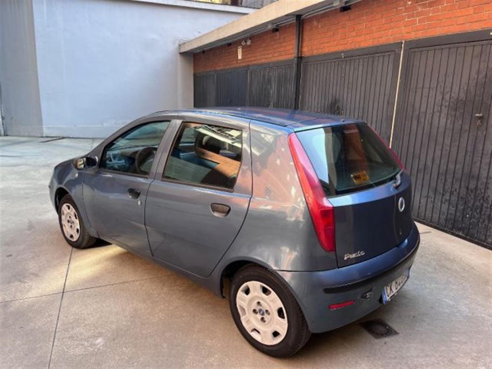 Punto Punto 1.2i 5 porte servost