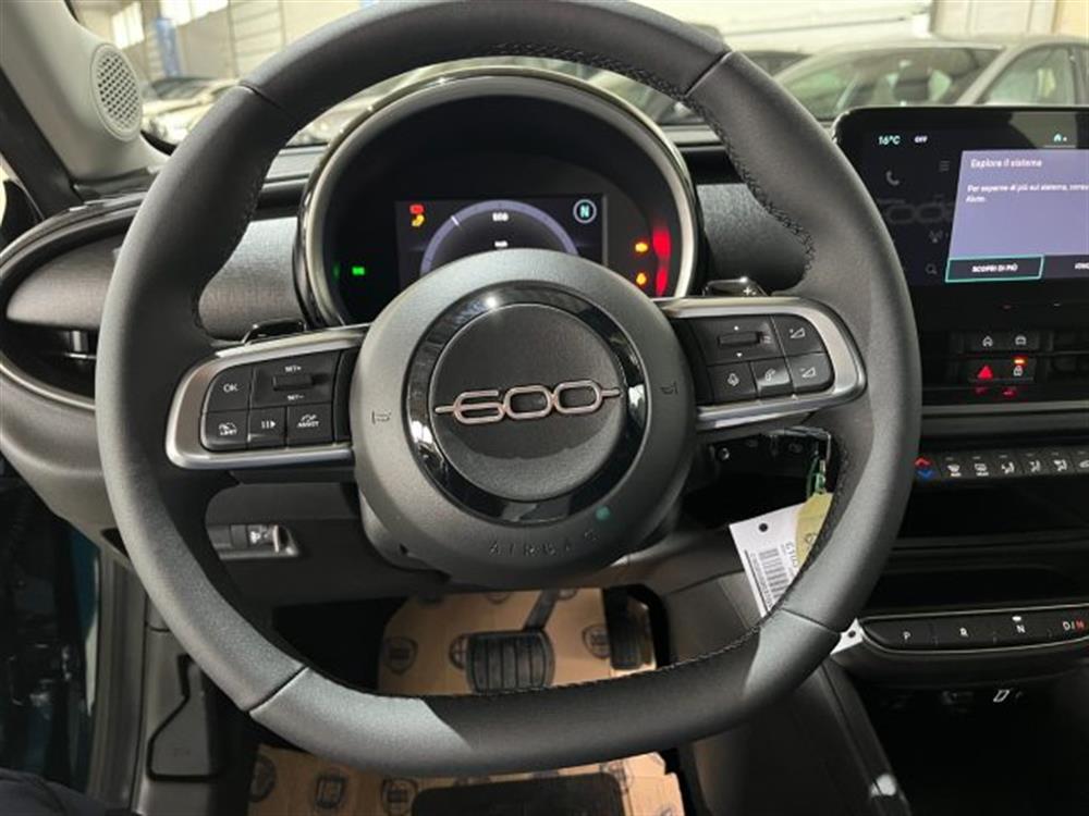 600 600 Hybrid 110 CV DCT MH