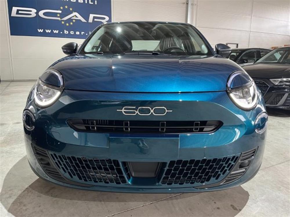 600 600 Hybrid 110 CV DCT MH