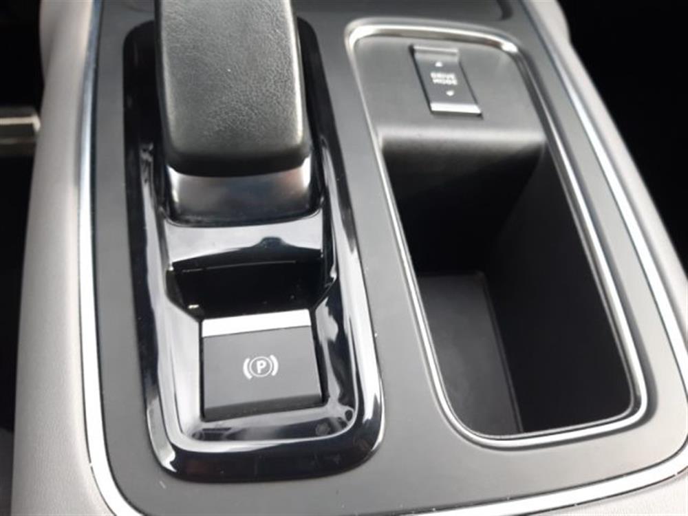 C5 Aircross C5 Aircross Hybrid 225 E-EAT8 Sh