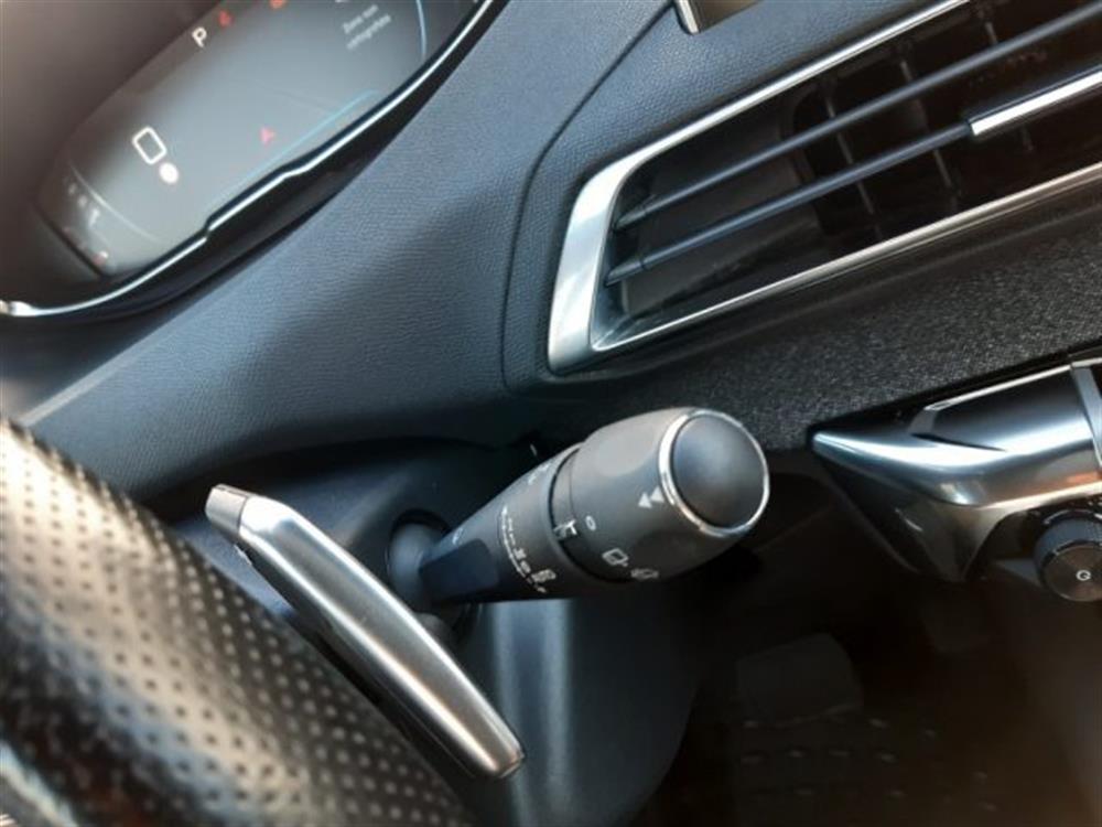 3008 3008 BlueHDi 130 S&S EAT8