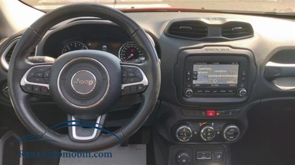 Renegade Renegade 4X4 Limited 6B *Prom