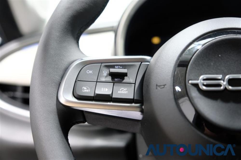 600 600 HYBRID 100 CV DCT MH