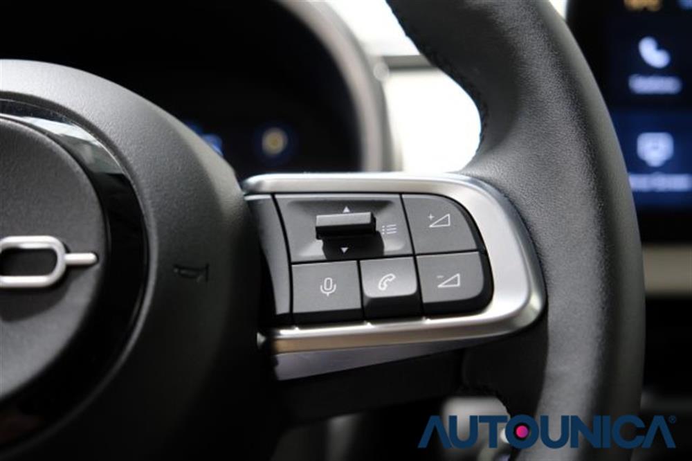 600 600 HYBRID 100 CV DCT MH