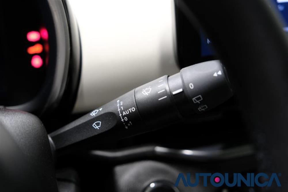 600 600 HYBRID 100 CV DCT MH