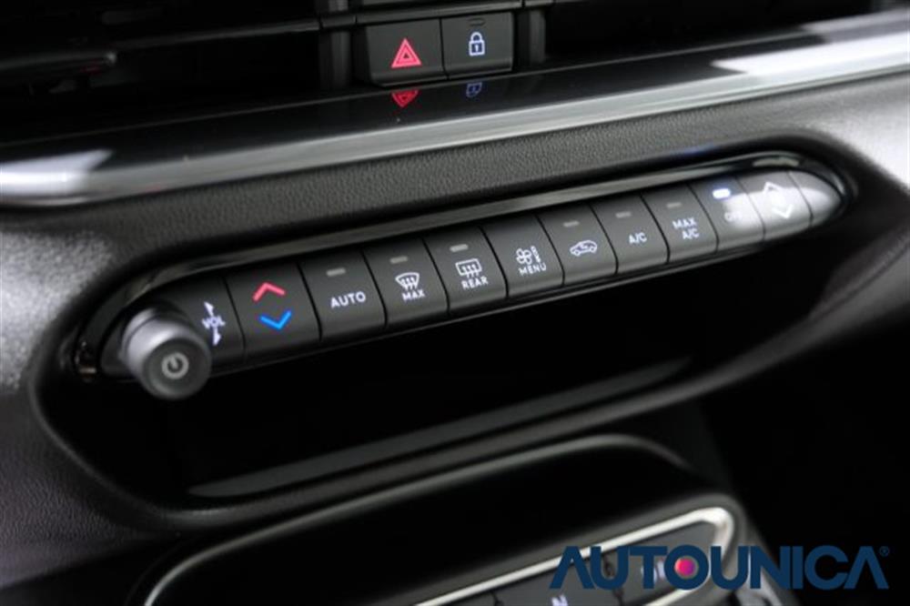 600 600 HYBRID 100 CV DCT MH