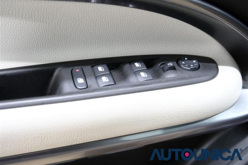 600 600 HYBRID 100 CV DCT MH