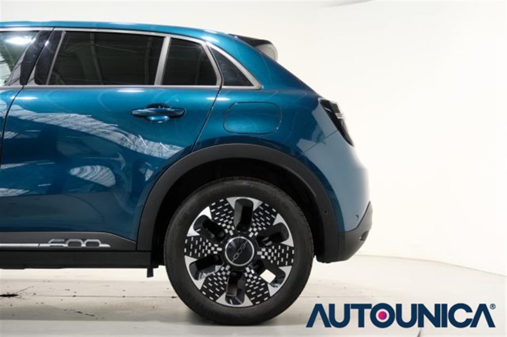 600 600 HYBRID 100 CV DCT MH