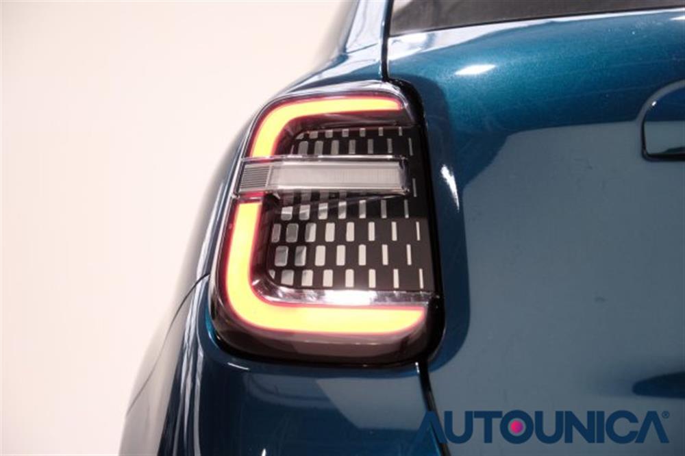 600 600 HYBRID 100 CV DCT MH