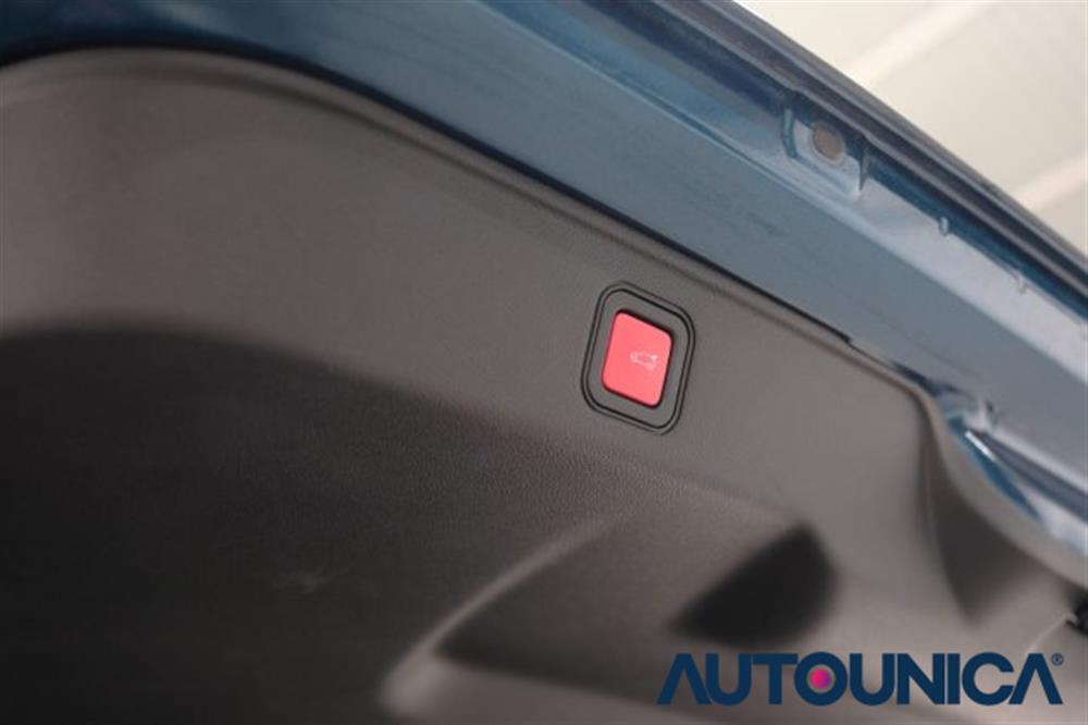 600 600 HYBRID 100 CV DCT MH