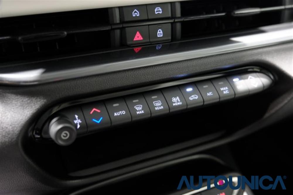 600 600 HYBRID 100 CV DCT MH