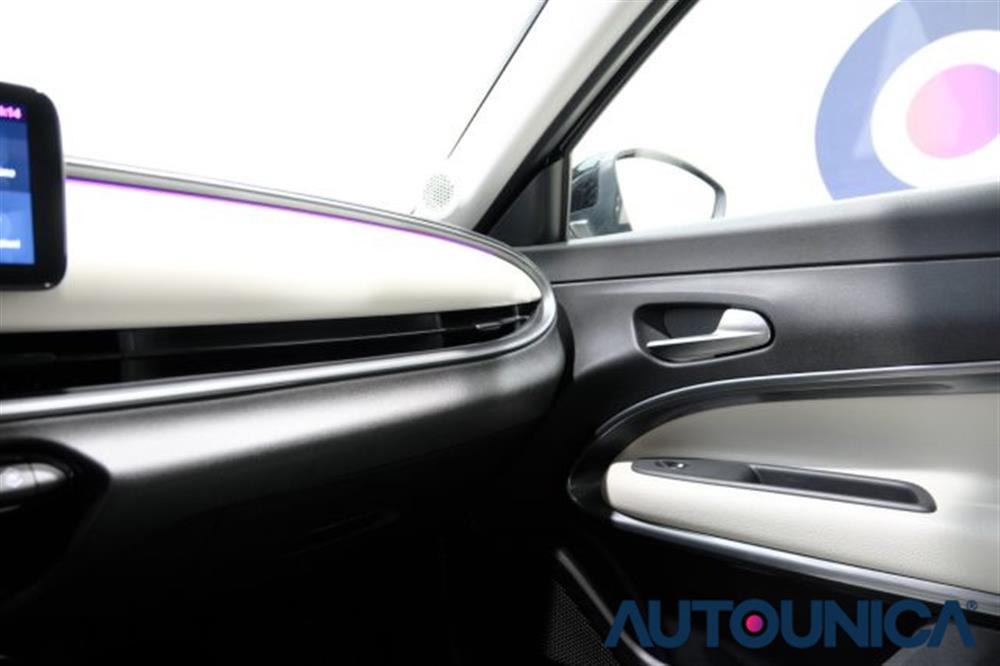 600 600 HYBRID 100 CV DCT MH