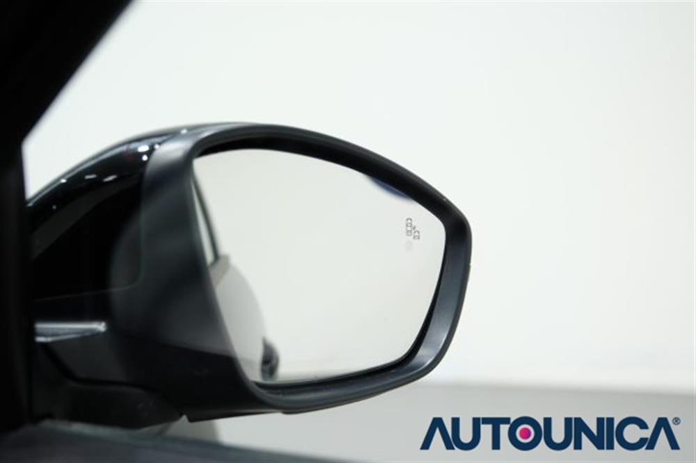 600 600 HYBRID 100 CV DCT MH