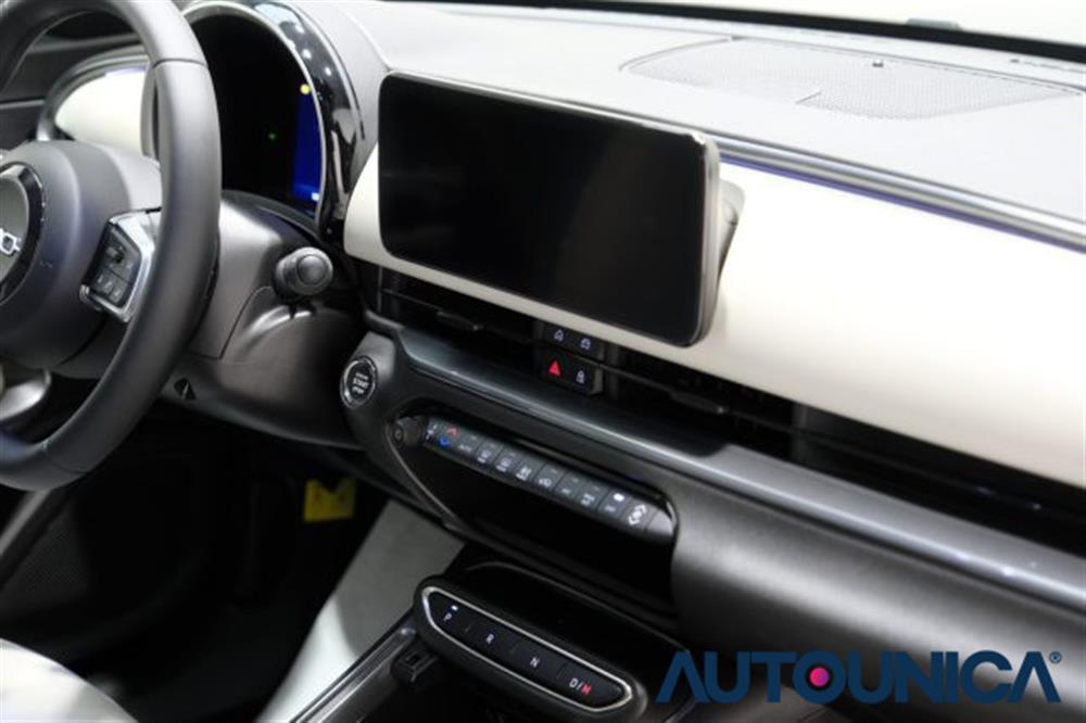 600 600 HYBRID 100 CV DCT MH