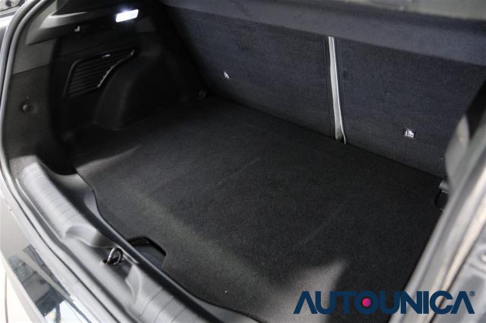 600 600 HYBRID 100 CV DCT MH