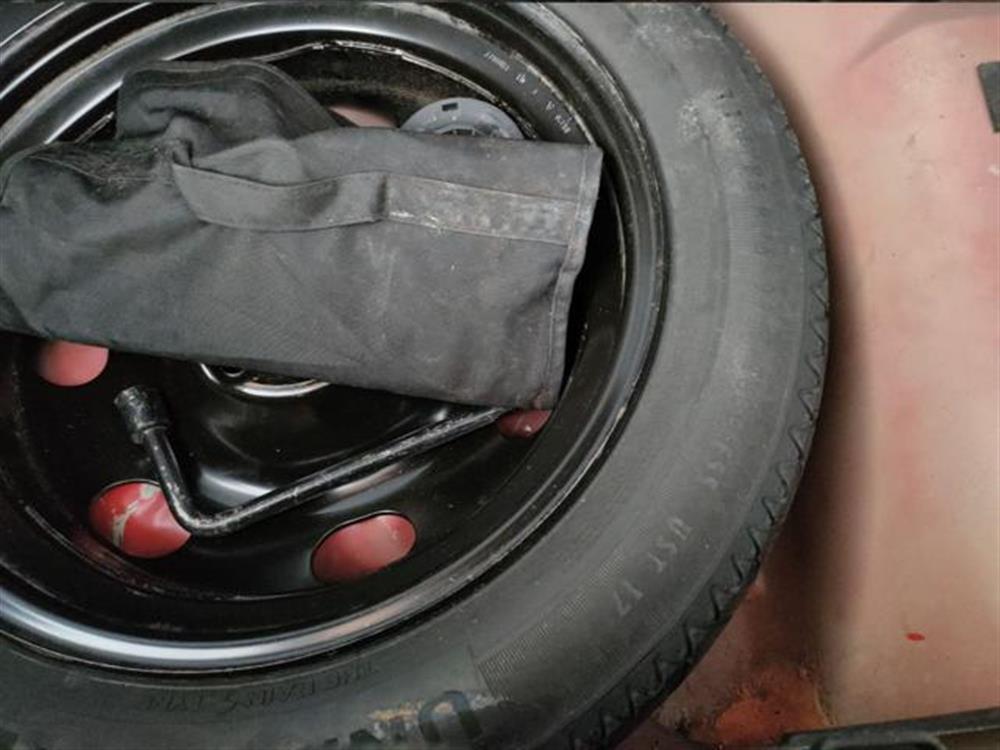 C3 C3 BlueHDi 100 S&S Feel