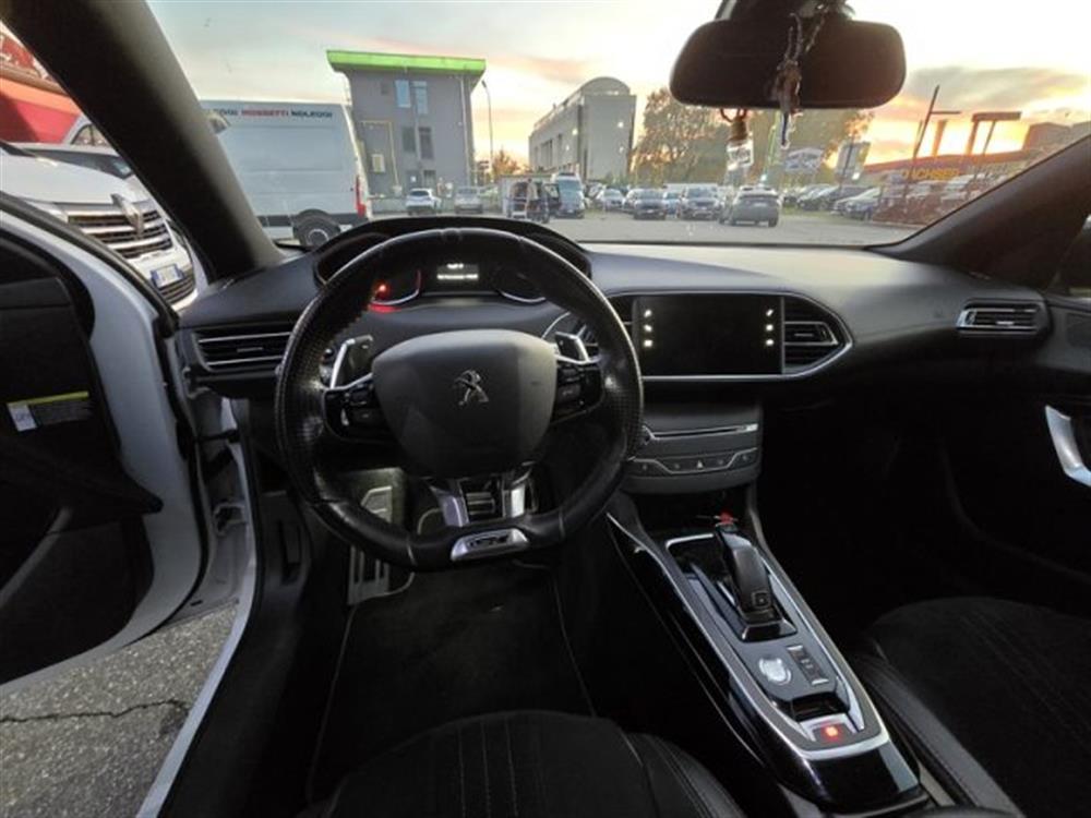 308 308 BlueHDi 180 S&S EAT8