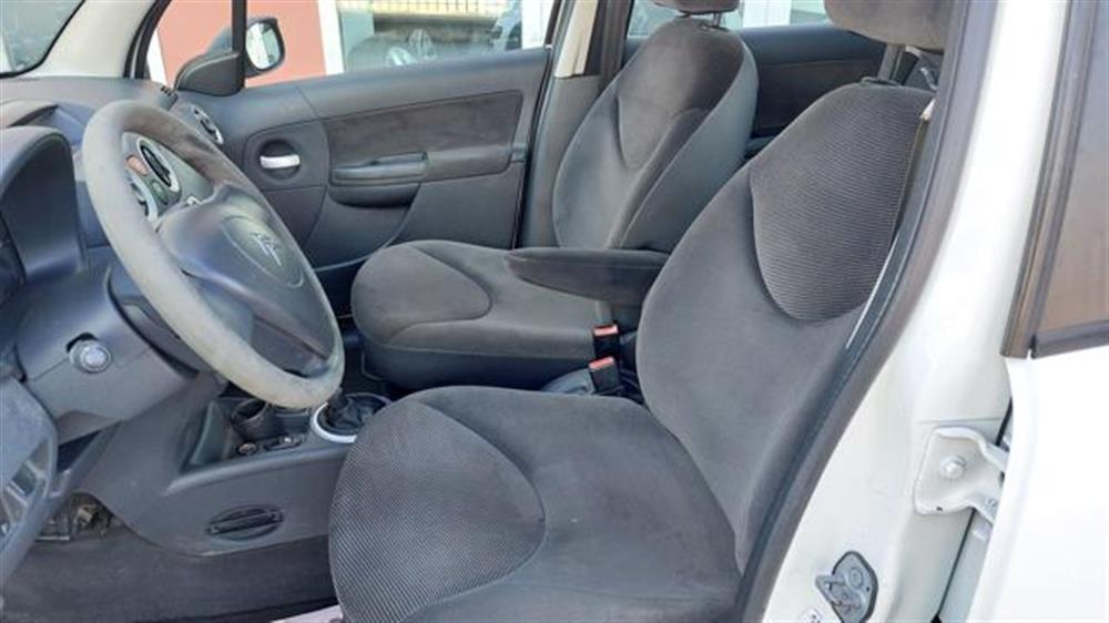 C3 C3 1.1 Elegance Unico