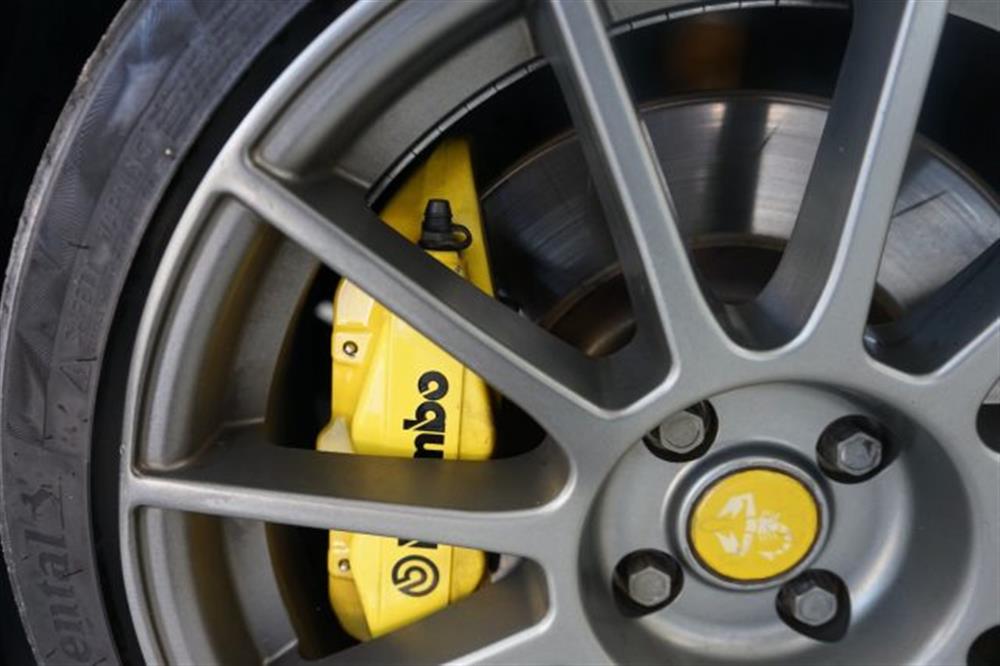 595 595 1.4 Turbo T-Jet 140