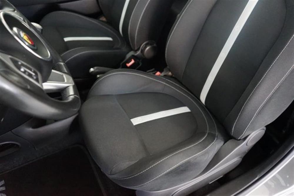 595 595 1.4 Turbo T-Jet 140