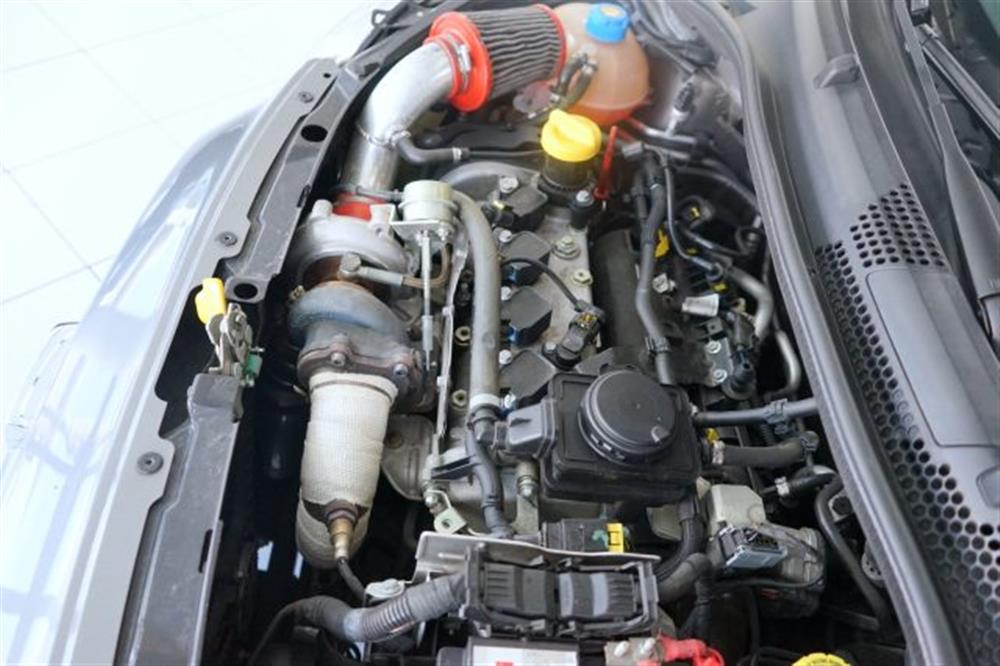 595 595 1.4 Turbo T-Jet 140