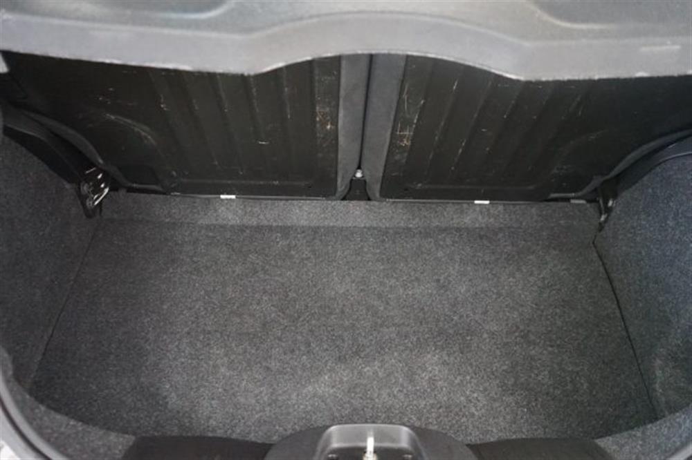 595 595 1.4 Turbo T-Jet 140