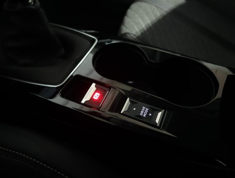 208 208 Allure PureTech 100C