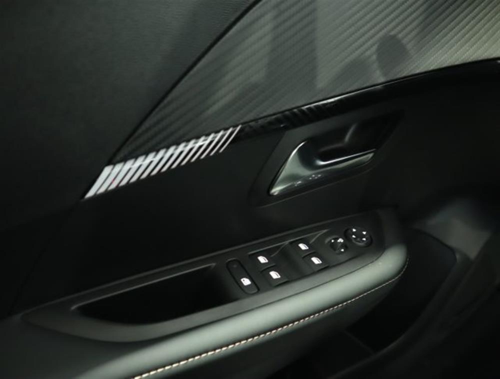 208 208 Allure PureTech 100C