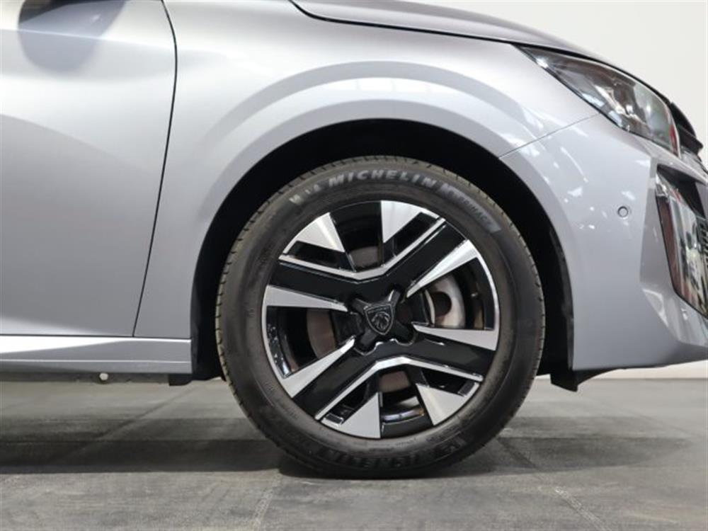 208 208 Allure PureTech 100C