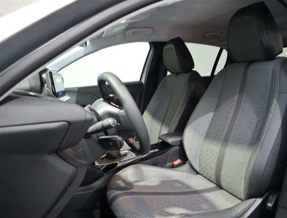 208 208 Allure PureTech 100C