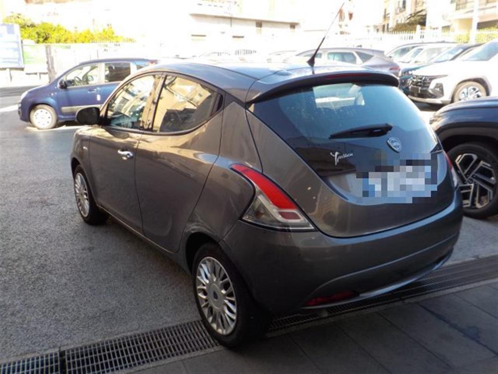 Ypsilon Ypsilon 1.3 MJT 95CV S&S Sil