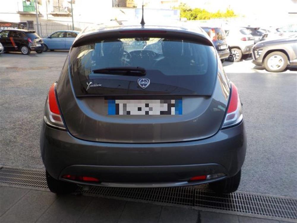Ypsilon Ypsilon 1.3 MJT 95CV S&S Sil