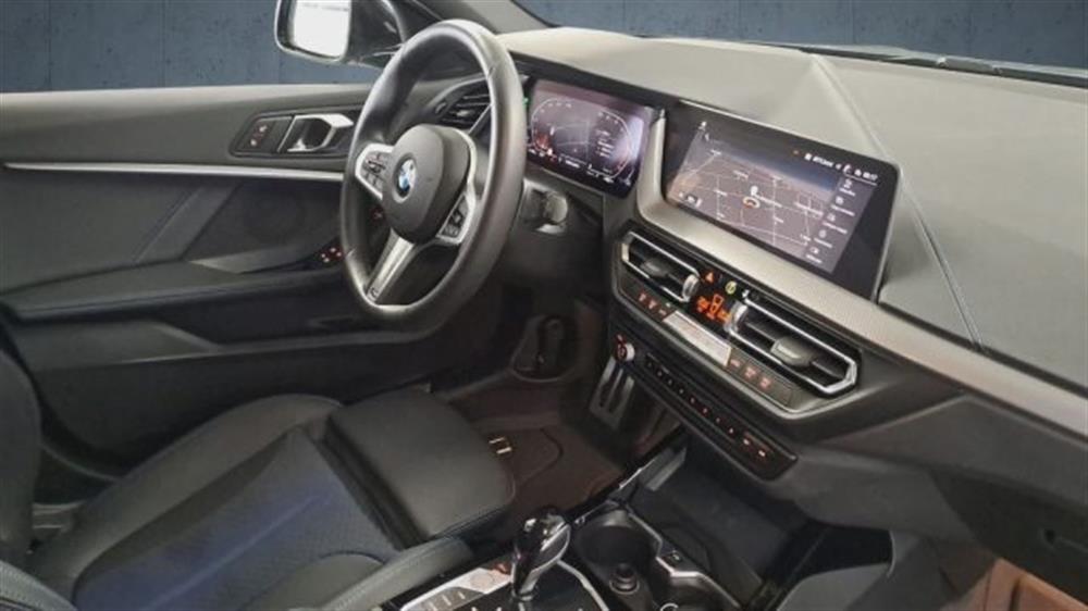 118 118 d 5p. Msport Aut. +