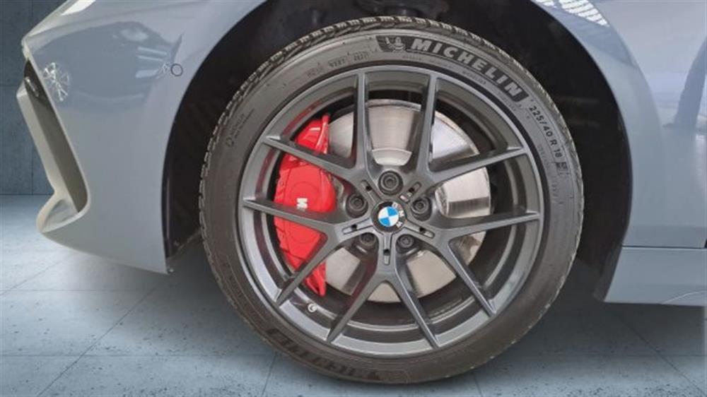 118 118 d 5p. Msport Aut. +